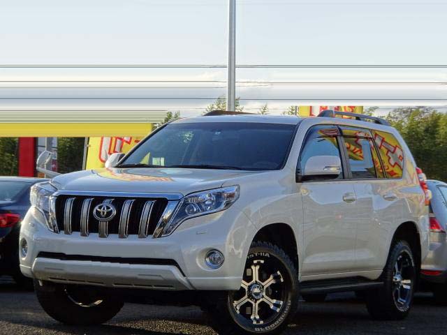 TOYOTA LAND CRUISER PRADO